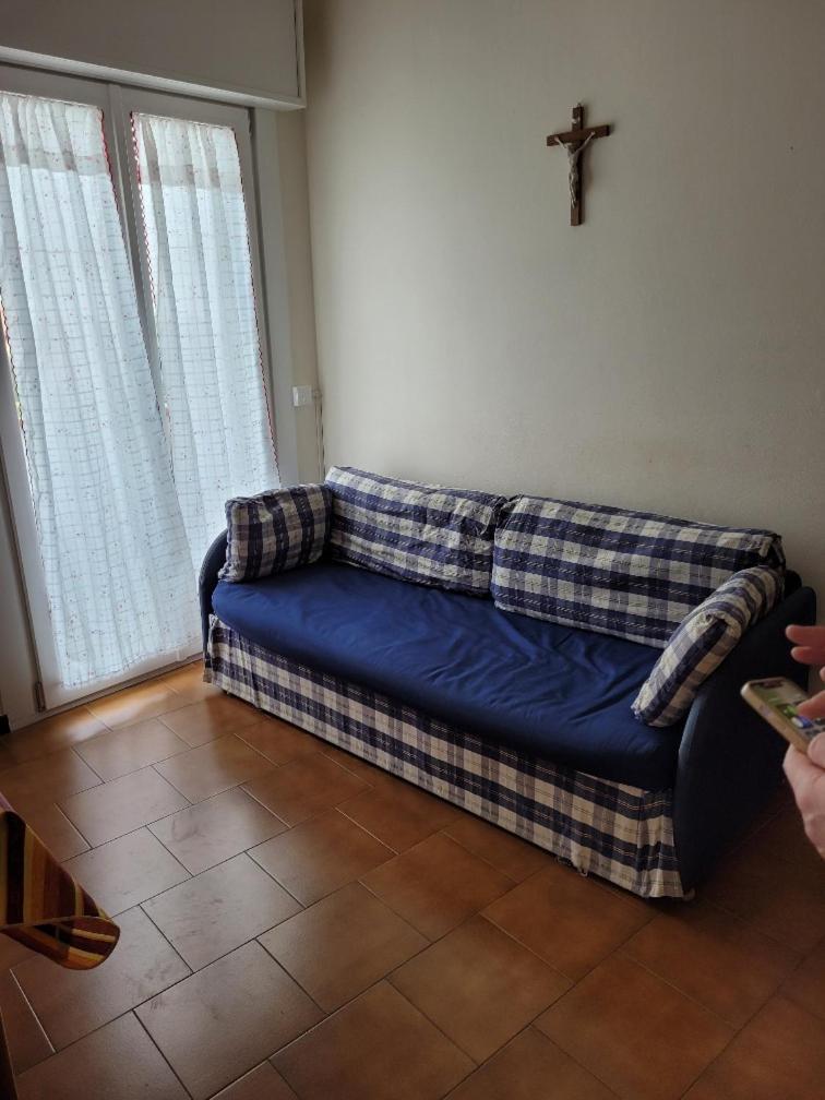 Ampio Bilocale Caorle Lungomare Levante Buitenkant foto